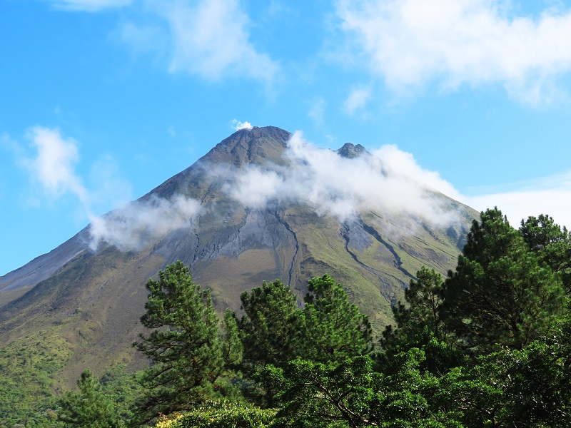 Arenal Volcano. Photo © Gina Nichol 
